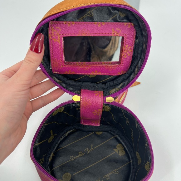 Double fish pouch - Picture 5 of 8